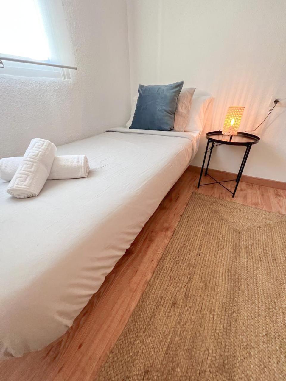 Large & Cozy Centrally Apartment Торремолінос Екстер'єр фото