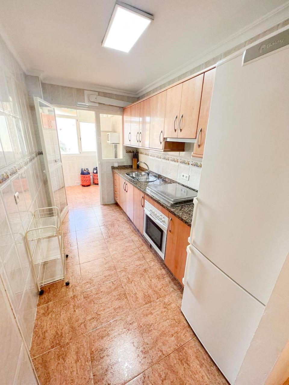 Large & Cozy Centrally Apartment Торремолінос Екстер'єр фото