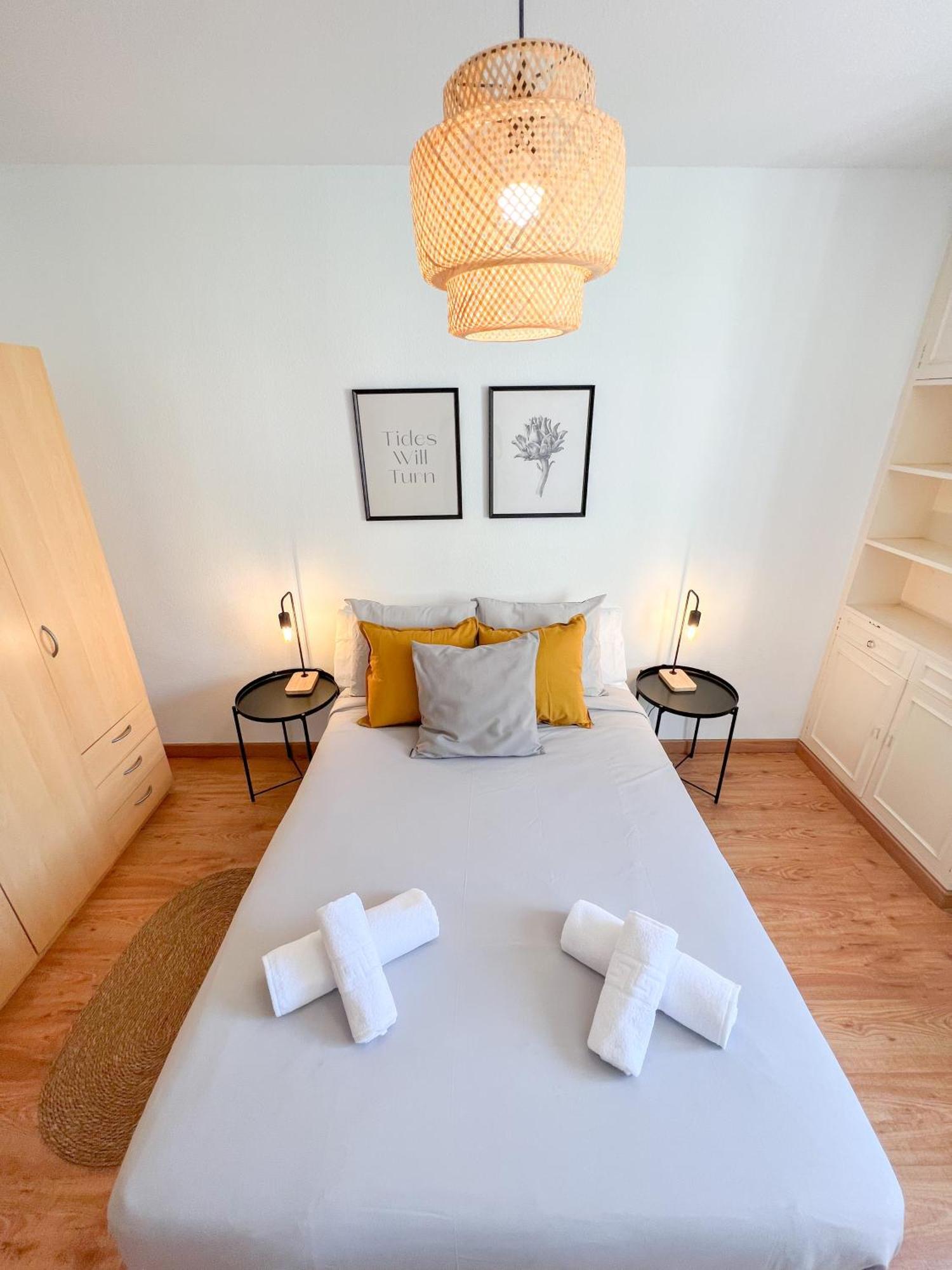 Large & Cozy Centrally Apartment Торремолінос Екстер'єр фото